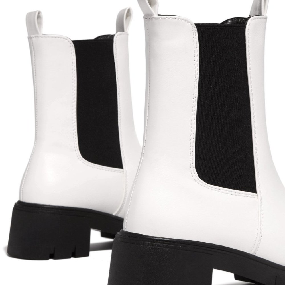 White Lug Chunky heel combat boots - Picture 4 of 5